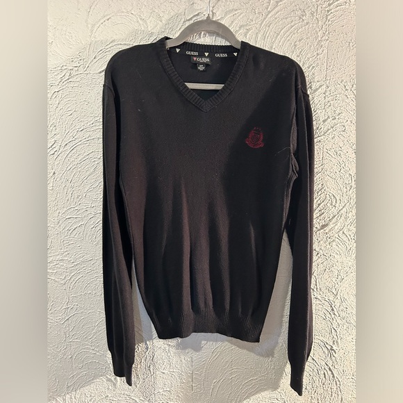 Guess Logo Pullover Navy Blue Knit V-Neck sweater size small - Picture 1 of 5